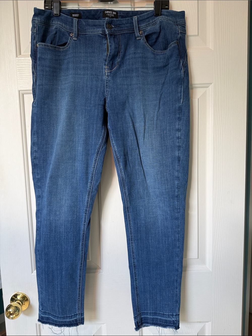 NYDJ Curves 360 Women's Blue Ankle Crop Boost Jeans